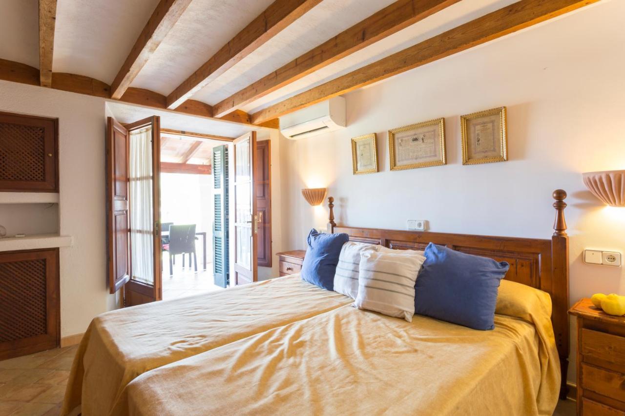 Puerto De Pollensa Villas And Apartments, With Private Mountain Ideal For Runners, Trailers,Near Puerto Pollensa Beach Approximately 5 Minutes Walking, Unique Experience In A Ullal Old Typical Mallorca House With Private Mountain And Near To The Beac Экстерьер фото