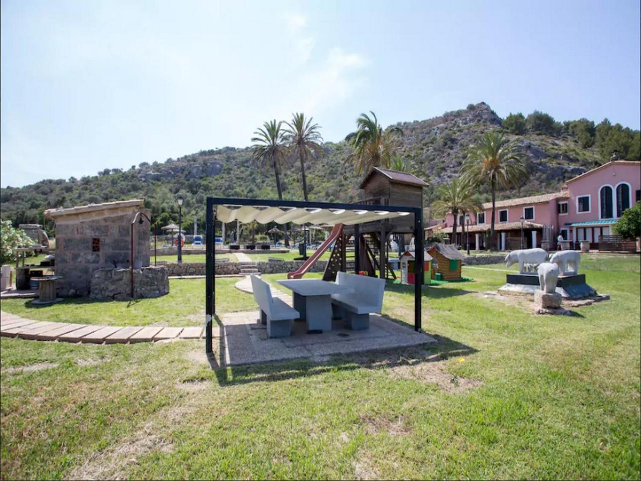 Puerto De Pollensa Villas And Apartments, With Private Mountain Ideal For Runners, Trailers,Near Puerto Pollensa Beach Approximately 5 Minutes Walking, Unique Experience In A Ullal Old Typical Mallorca House With Private Mountain And Near To The Beac Экстерьер фото