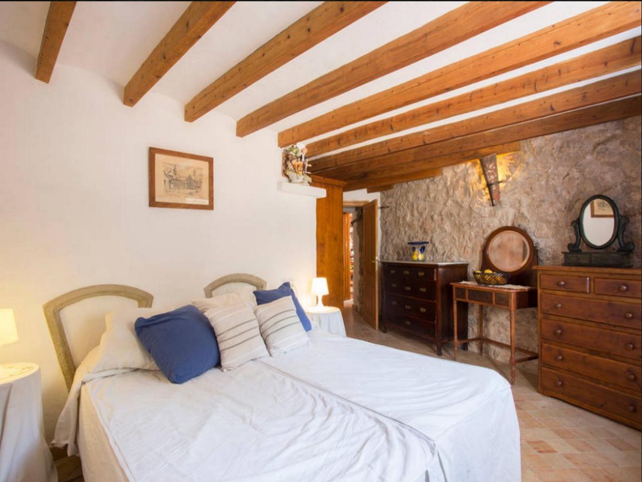 Puerto De Pollensa Villas And Apartments, With Private Mountain Ideal For Runners, Trailers,Near Puerto Pollensa Beach Approximately 5 Minutes Walking, Unique Experience In A Ullal Old Typical Mallorca House With Private Mountain And Near To The Beac Экстерьер фото